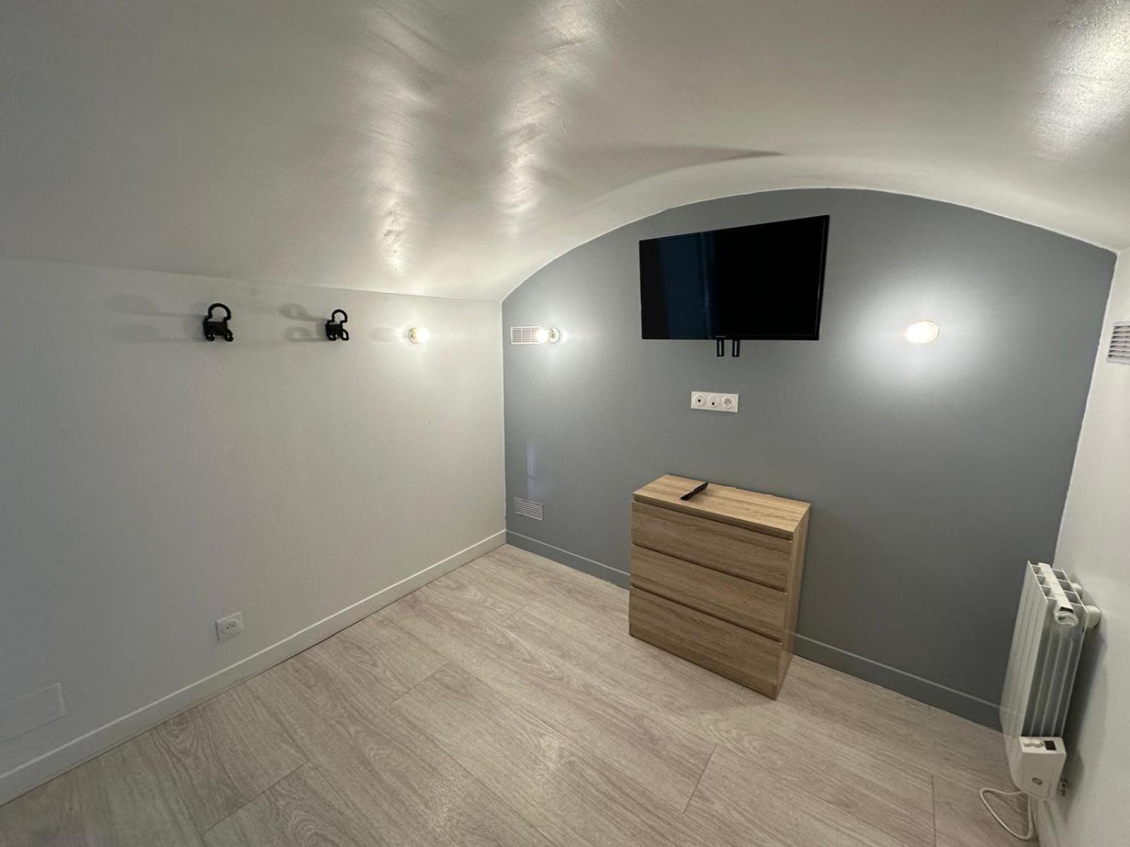 Apartamento Viens Dans Mon Beau Jardin ! 012 Ruan Exterior foto